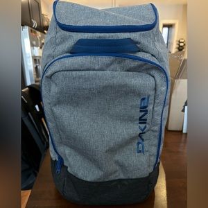 Dakine Boot backpack 50L